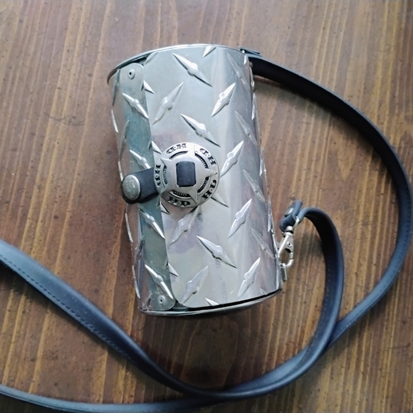 Little Earth Cylindrical Aluminum Crossbody Bag with Black Strap - Picture 1 of 4